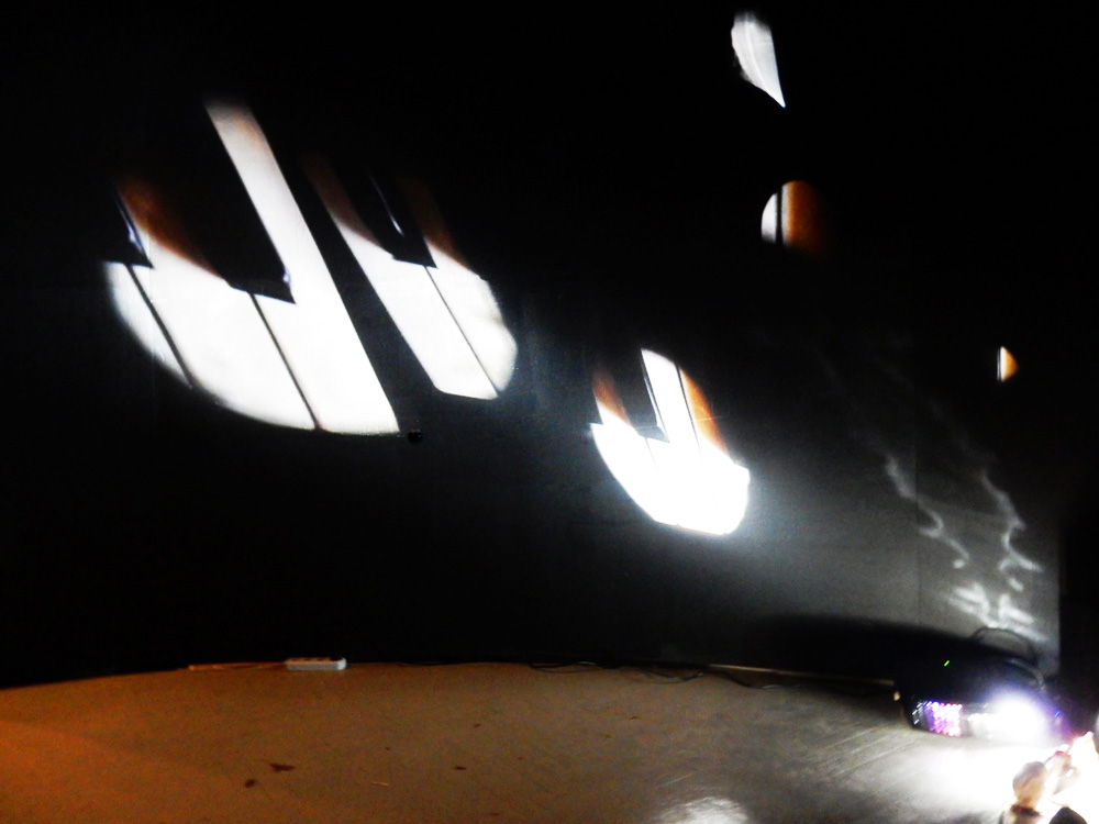 «Препароване фортепіано». 2015. Змішана техніка